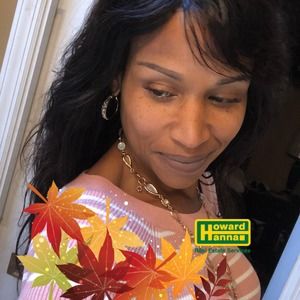 Meet your Posher, Yolanda